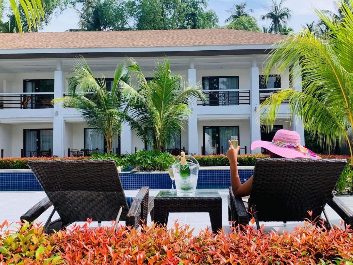 Ora Beach 3*