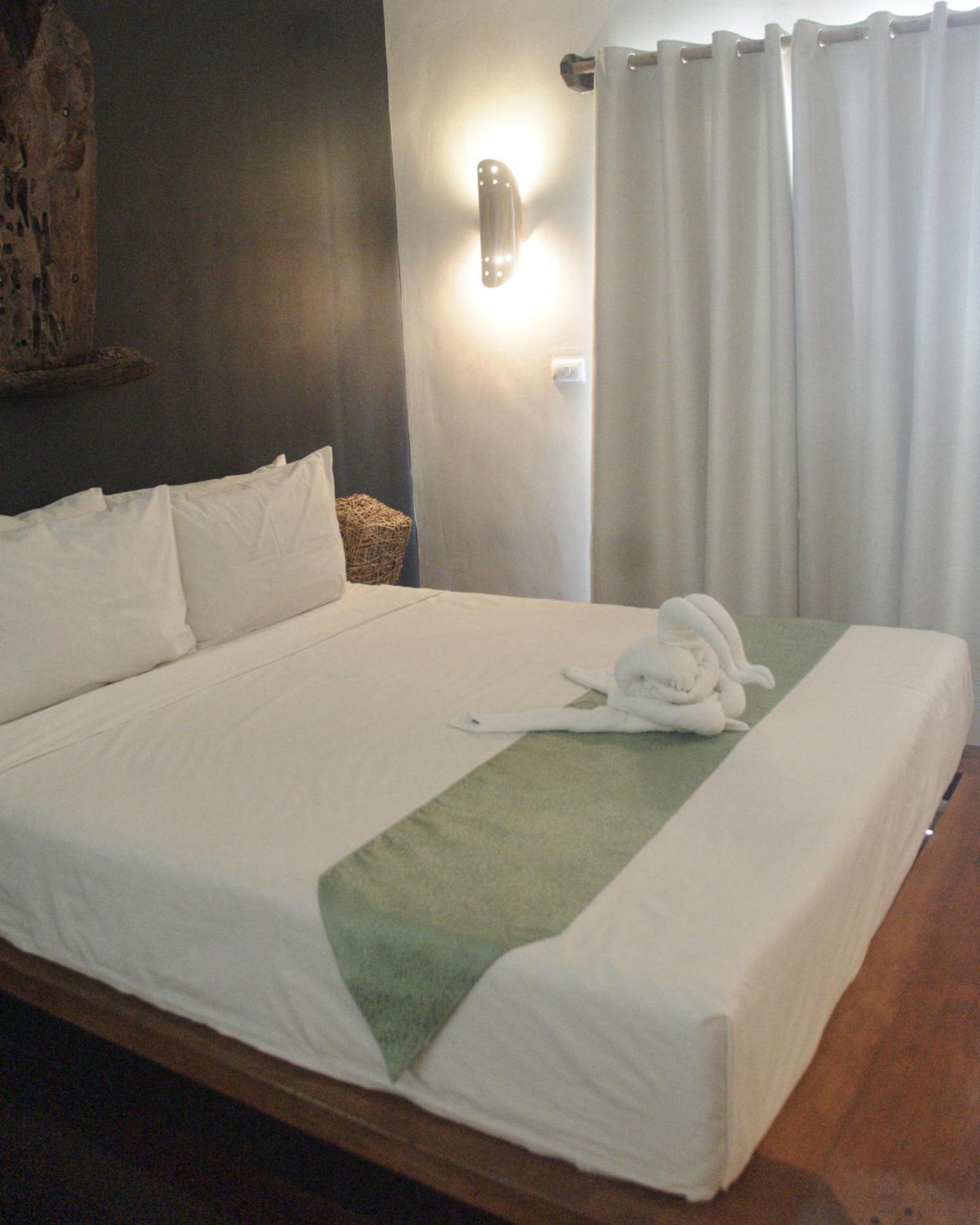 Happiness Boutique 2* El Nido