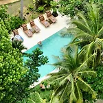 Last Frontier Beach Resort-Adults Only