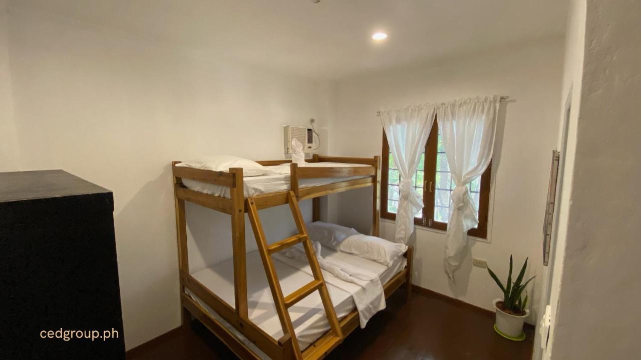Ced Bed & Breakfast