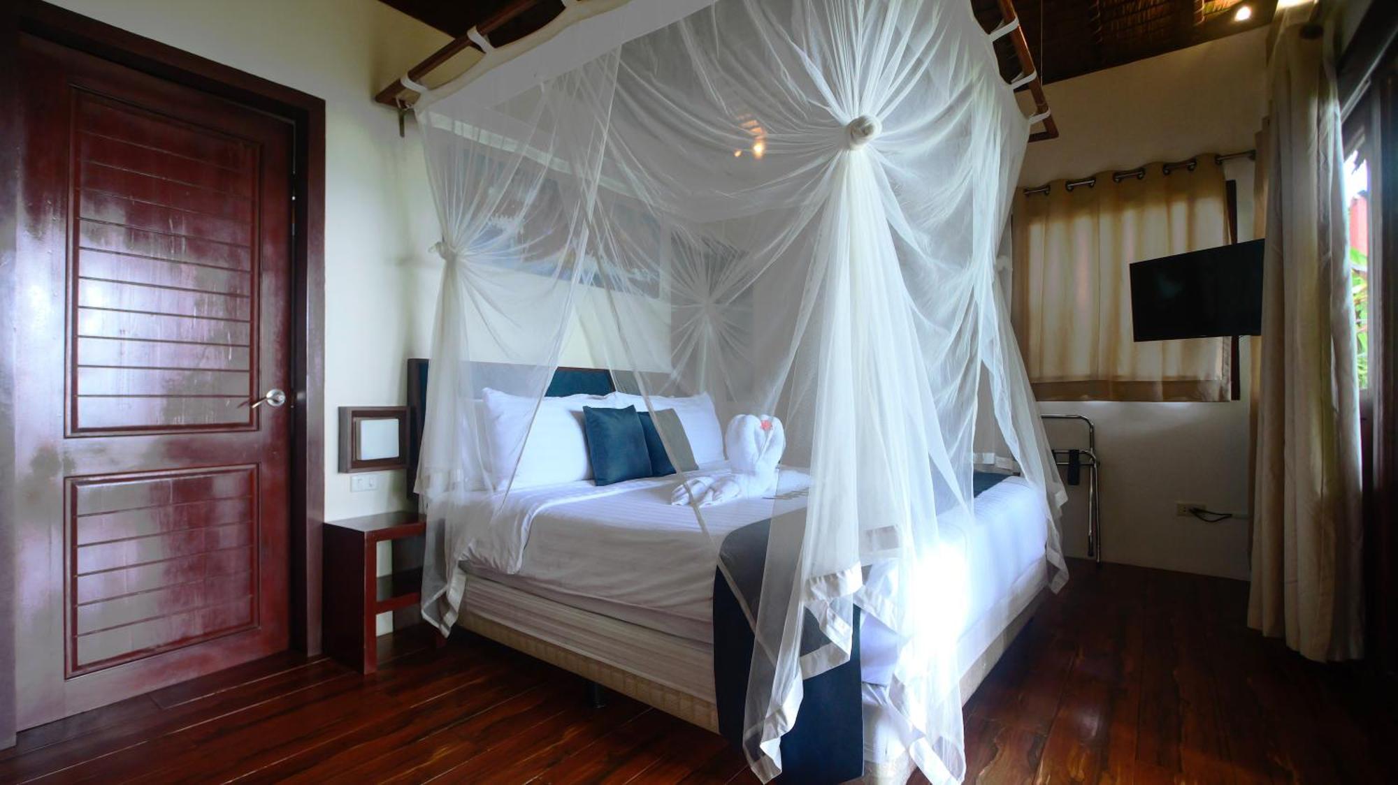 Last Frontier Resort-adults Only 3* El Nido