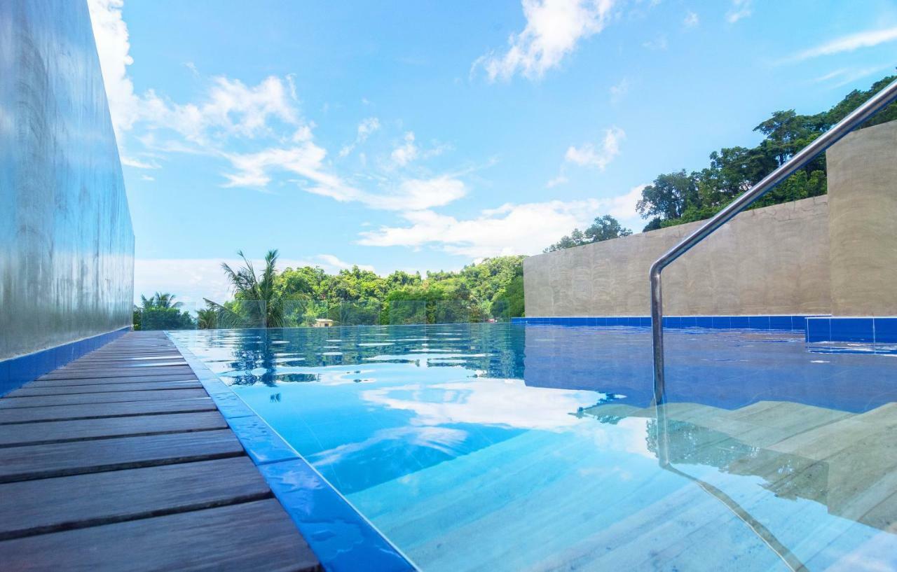 Cuna Hotel El Nido