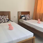 Krizma Inn El Nido