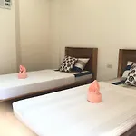 Krizma Inn El Nido