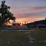 Eastwind Beach Club- El Nido
