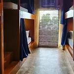 Lexias Hostel And Workspace - El Nido