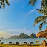 Sunset At Las Cabanas