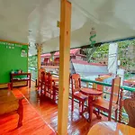 Mountain Side Inn