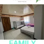 Lola Flor\'S Guest House
