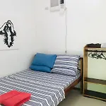 Queen\'S Room Rental 3