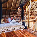 Barya Lang Villa- Native Villa With Jeepney Room