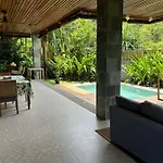 Pandan Villas, El Nido