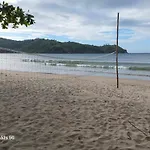 Kubo Inn & Beach Camp