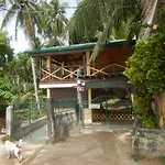 High Chaparral Cottages