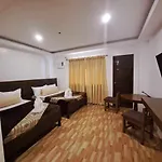 Jurias Garden Hotel