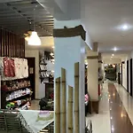 La Casa Teresa Tourist Inn