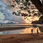 Ora Beach Resort