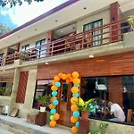 Rl Harbor Inn Annex