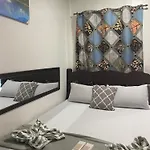 Dreamland Budget Room