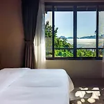 Perch El Nido\'S Seaview Villas Overlooking Marimegmeg