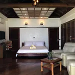 Dolarog Beach Resort