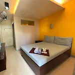 Rock View-Lodge