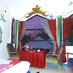 Mg Chateau Resort