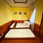 Fabregas Beach Cottages