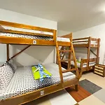 Aquaholik Traveler\'S Lodge