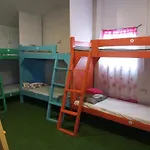 Budget Bed El Nido Sunvalley