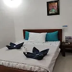 Jace\'S Travellers Inn