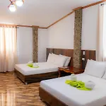 El Nido Viewdeck Cottages