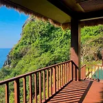 Cauayan Island Resort And Spa