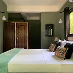 La Plage Hotel