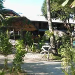 Coral Bay Resort