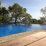 El Nido Overlooking
