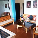 Ohana Hostel