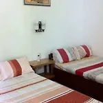 Rodriguez Lodge