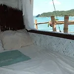 El Nido Floating Hotel
