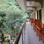 La Soledad Guest House