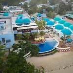 Weekends El Nido Beach Resort
