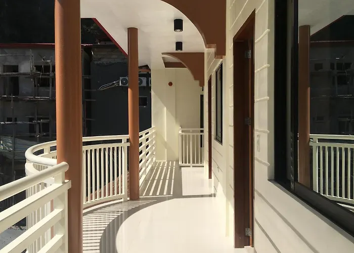 Krizma Inn El Nido
