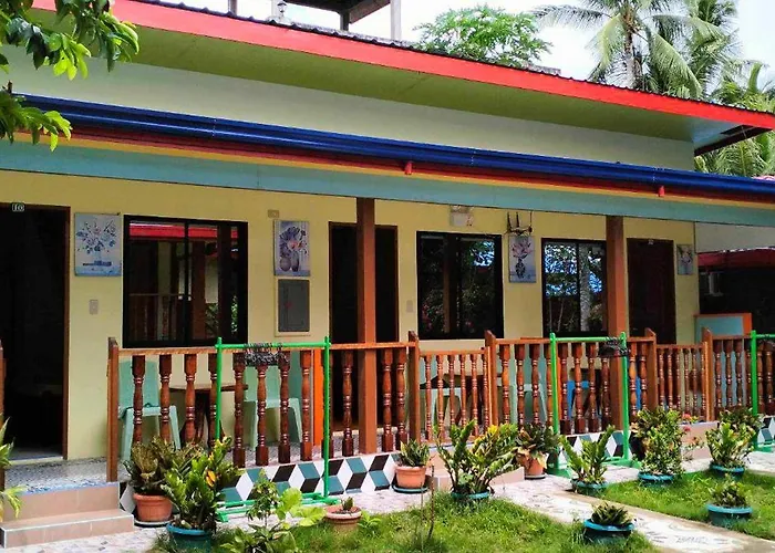 Hadefe Cottages
