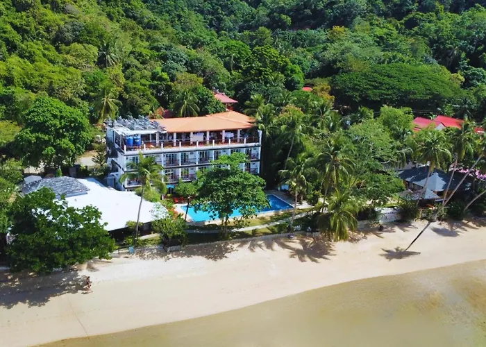 Doublegem Beach Resort And Hotel