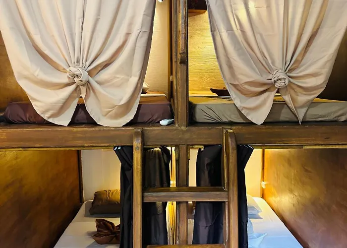 Paradiso Hostel El Nido