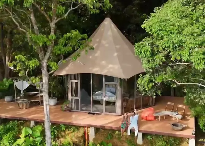 The Jungle Lodge -Glamping At Karuna El Nido