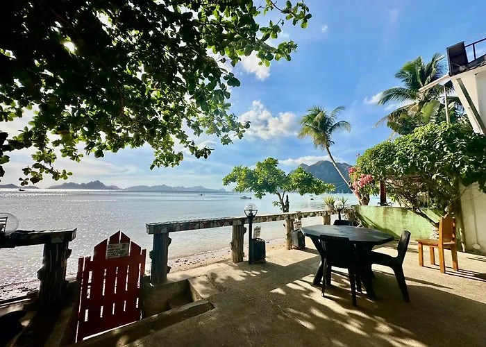 Desert Rose Beach Hotel