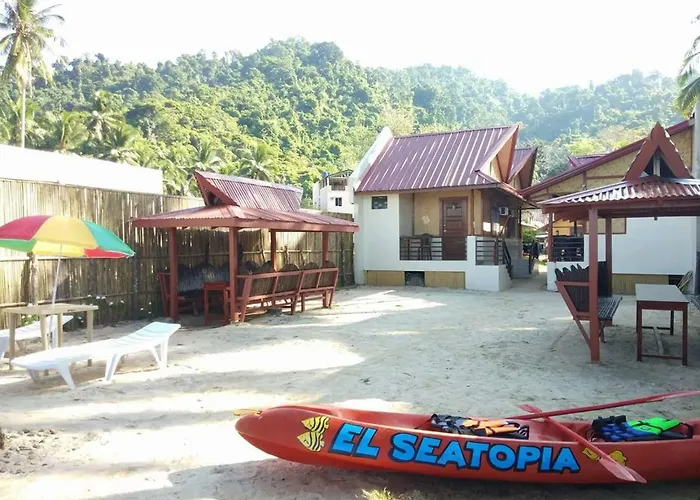 El Seatopia Beach Cottages