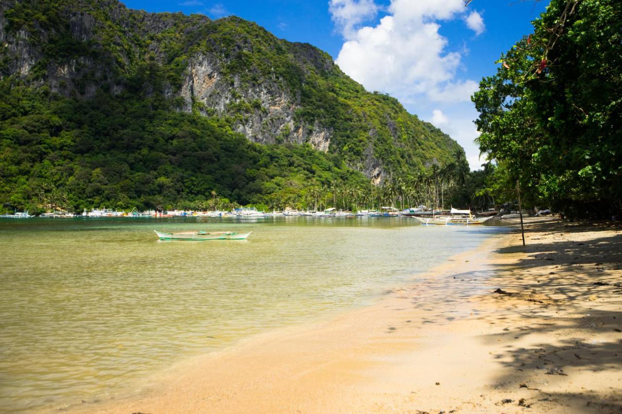 Maligaya Hotel El Nido