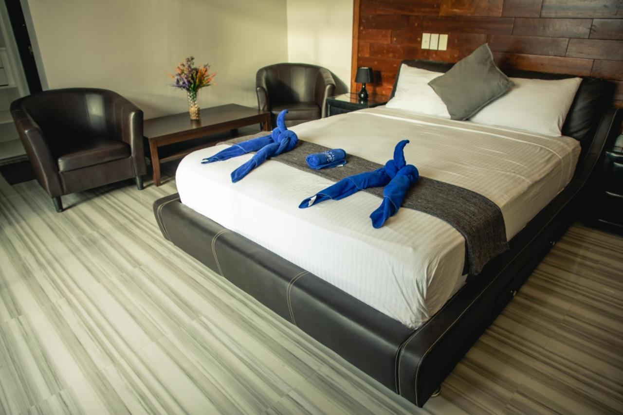 Hotel Stunning Republic 2*